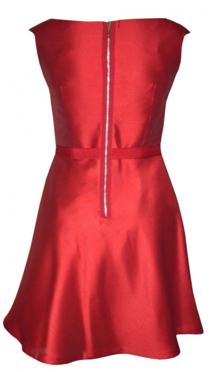 Vestido Rojo Guipur LC detras